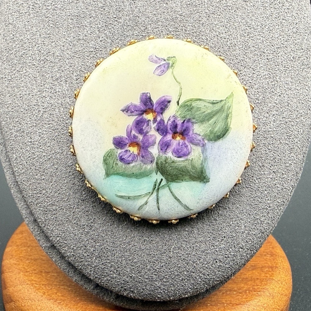 Vintage Hand Painted Porcelain Violet Flower Brooch Gold Tone Victorian Style